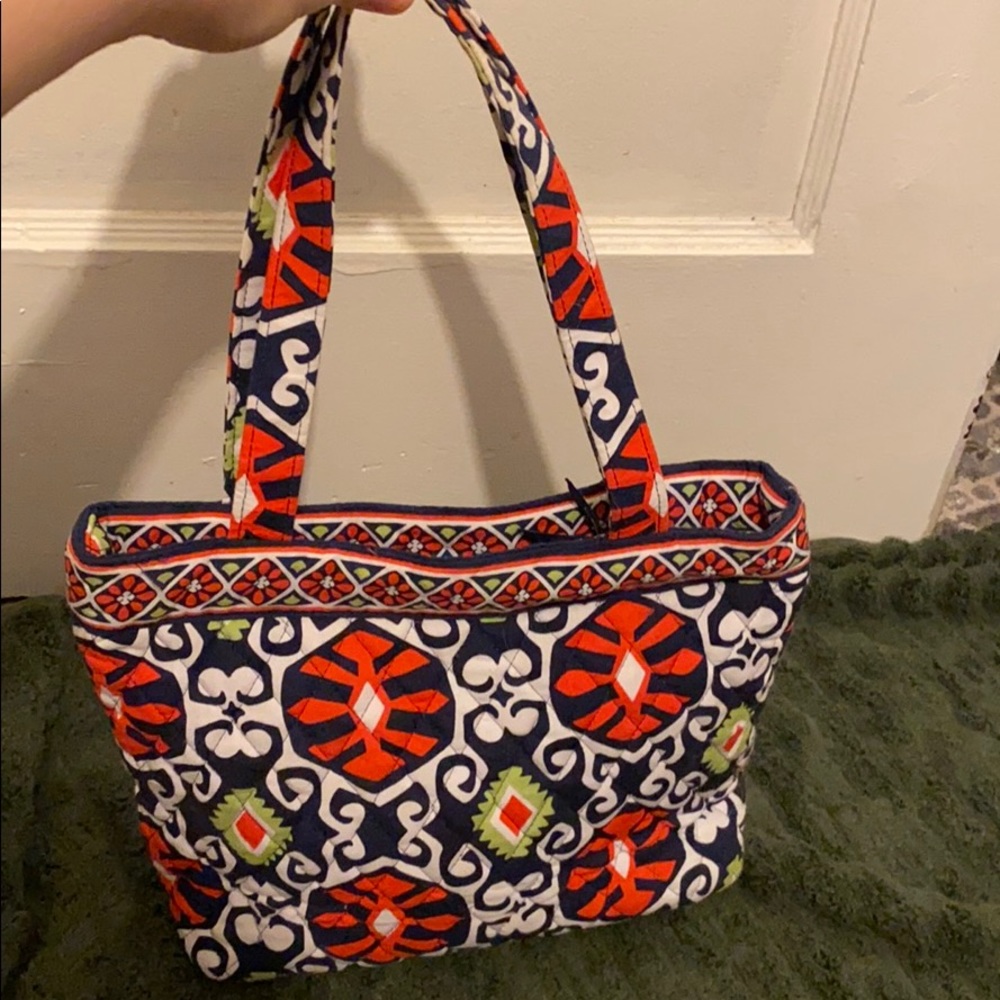 Vera Bradley shoulder strap purse
